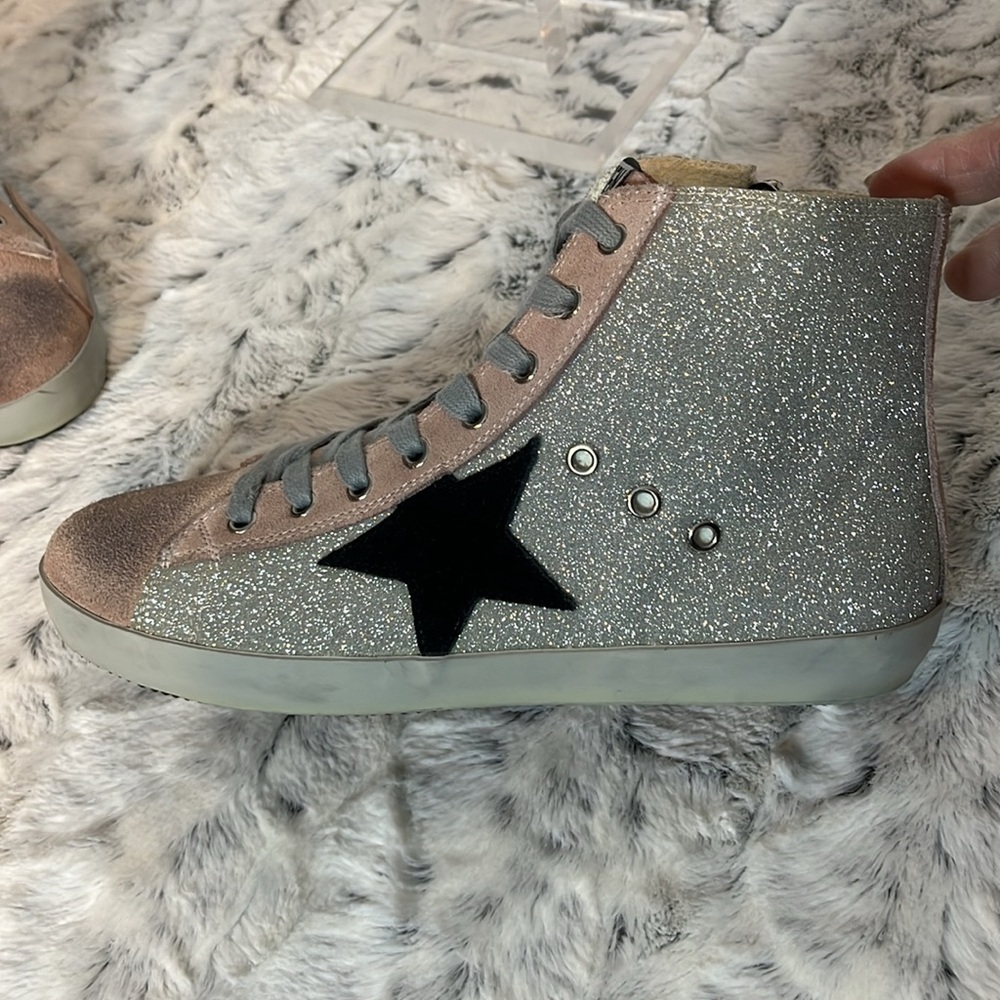 Golden glitter  sneakers - Picture 11 of 16